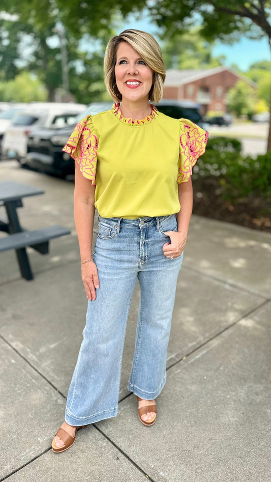 Kiwi Eyelet Flutter Sleeve Top