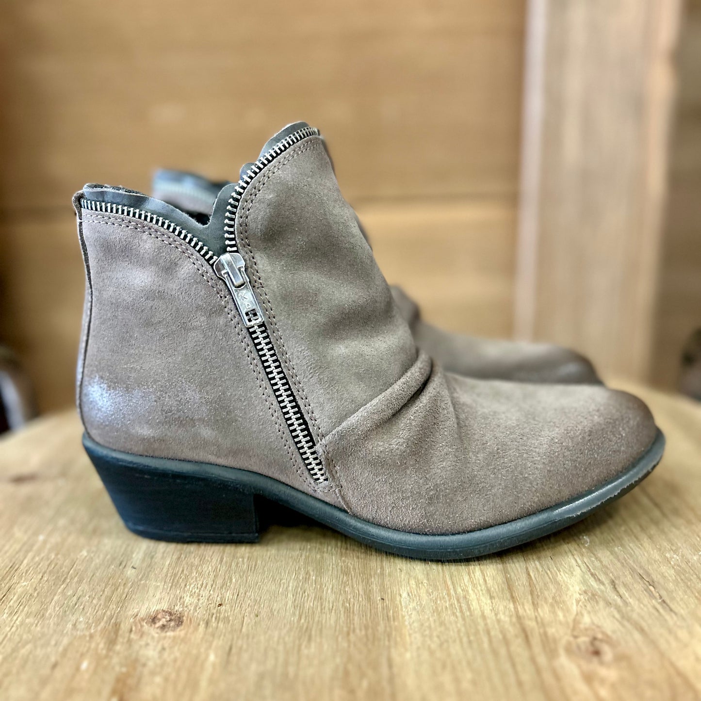 Miz Mooz Camile Boot - Grey Suede