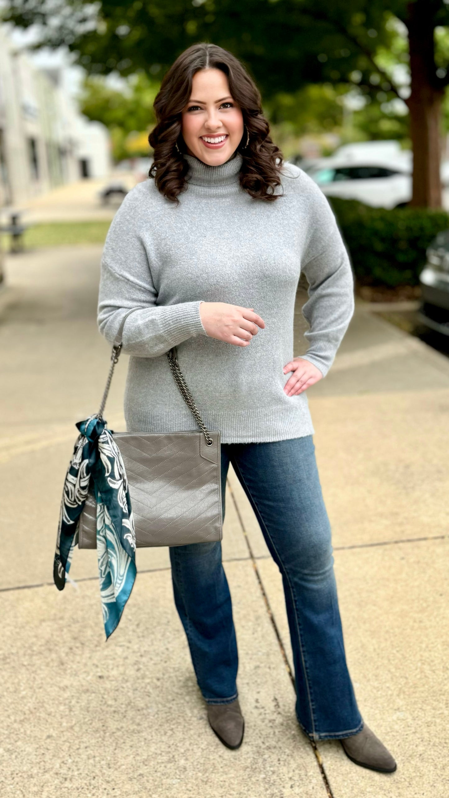 Classic Cozy Turtleneck Sweater - Grey